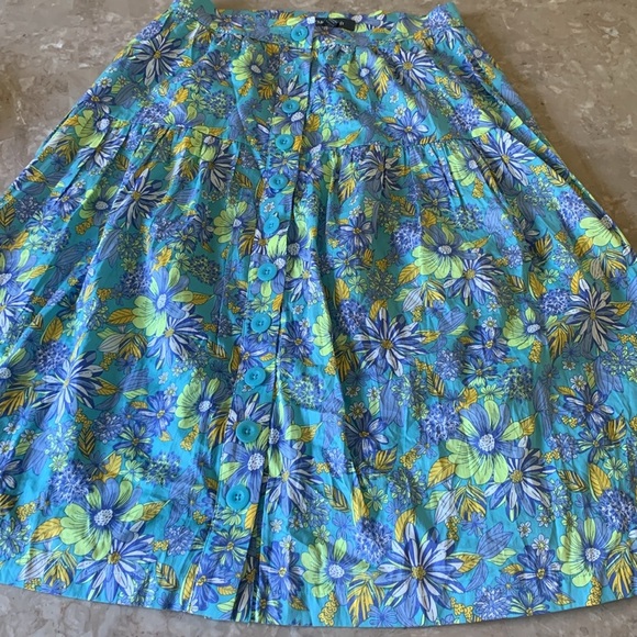 ModCloth Blue and Yellow Daisies At Nightfall Tiered Midi Skirt Size 8 cotton - Picture 3 of 8